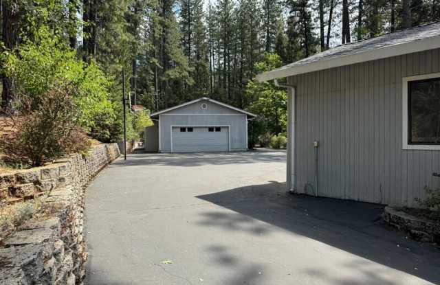 11780 East Bennett Road Gallery 4