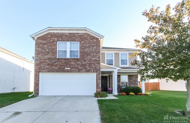 711 Cross Wind Drive - 711 Cross Wind Drive, Greenwood, IN 46143