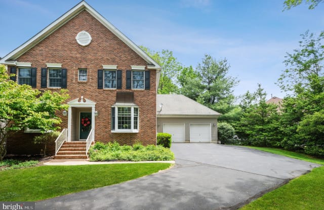2 STONEWALL CIRCLE - 2 Stonewall Circle, Princeton, NJ 08540