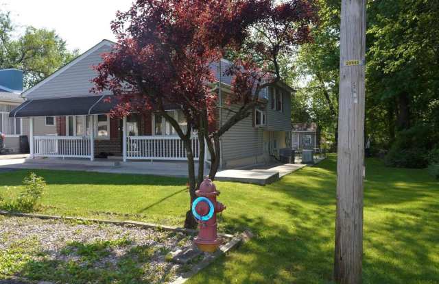 3131 CLIVE Avenue photos photos