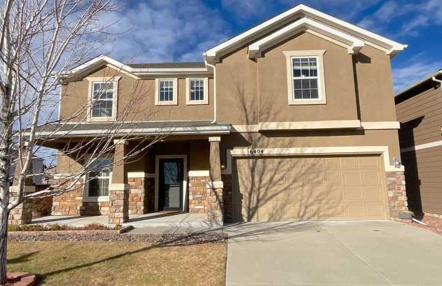 3 Bedroom Home Available Near N Powers Blvd  Dublin Blvd! photos photos