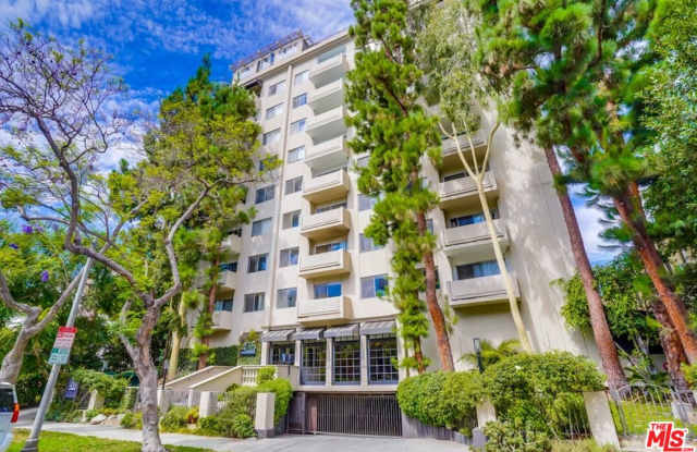 Beverly Oakhurst - 435 North Oakhurst Drive, Beverly Hills, CA 90210