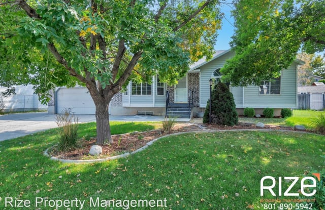 4351 W 3930 S - 4351 3930 South, West Valley City, UT 84120