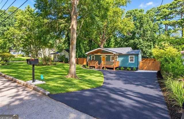 3448 Orchard Circle Gallery 1