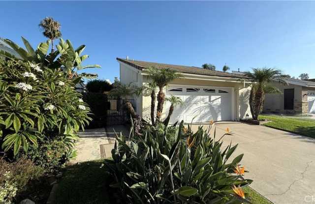 24851 Oak Creek Lane photos photos