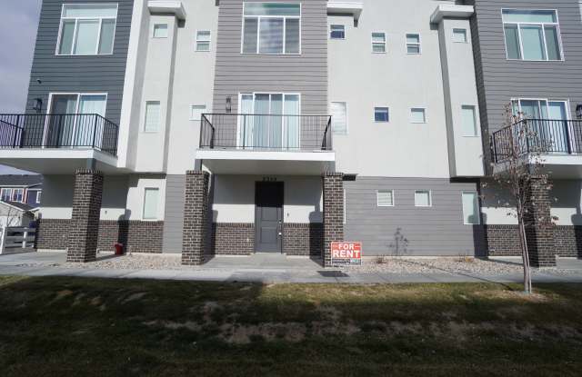 2355 W Jenna photos photos