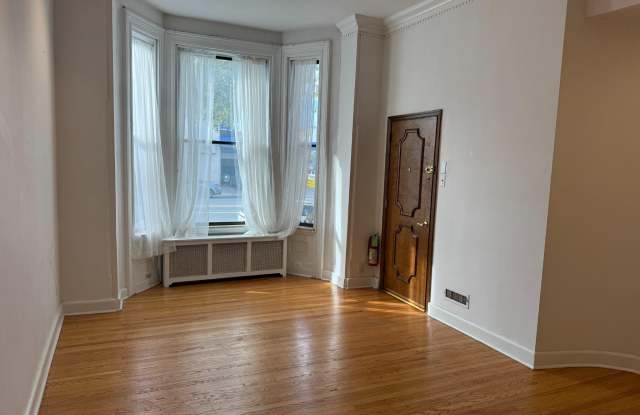 1411 S BROAD Street Gallery 4
