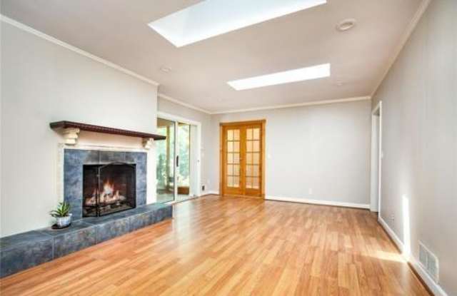 3113 Roberta Drive NW Gallery 3