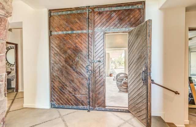 7475 E GAINEY RANCH Road Gallery 3