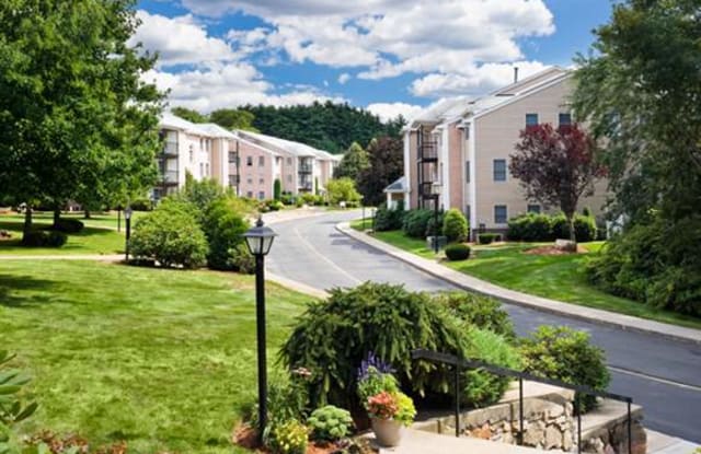 Waterfall Hills at Canton photos photos