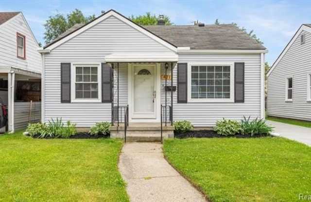421 W MOREHOUSE Avenue photos photos