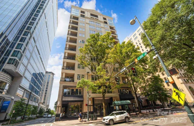 230 S Tryon Street unit: 511 photos photos