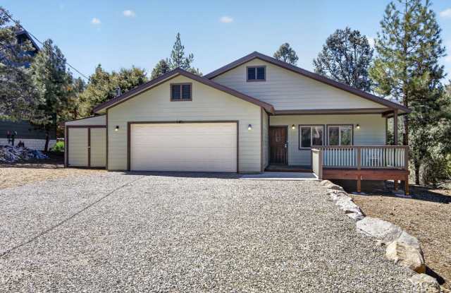 2401 Freeman Drive Gallery 1