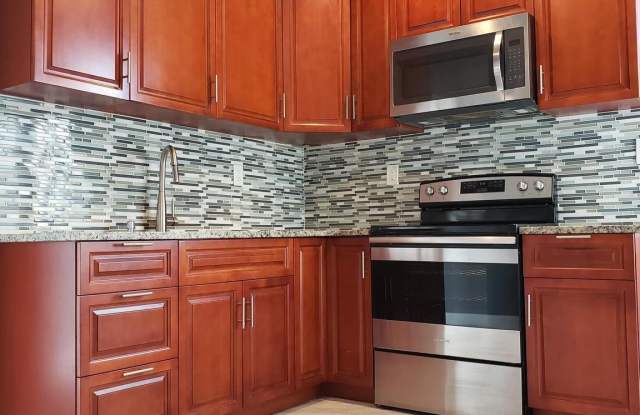 5331 WOODLAND Avenue unit: Floor #2/Balcony photos photos 5331 WOODLAND Avenue unit: Floor #2/Balcony photos photos