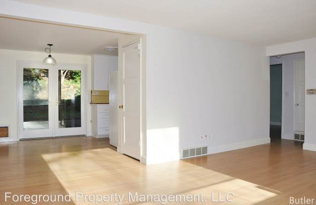106 NW Bowdoin Place - 106 NW Bowdoin Pl, Seattle, WA 98107
