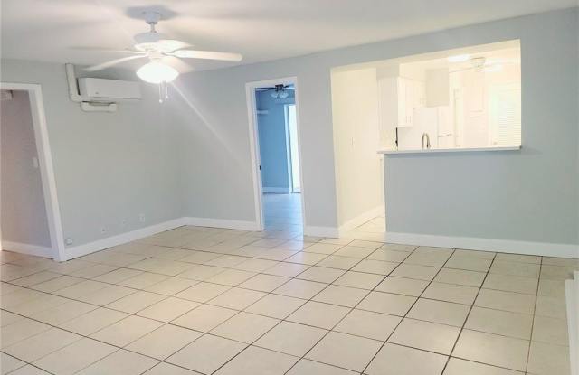 4213 Northeast 21st Avenue photos photos