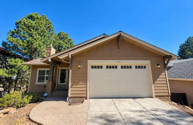 Amazing Four Bedroom In Ponderosa Trails Gallery 3