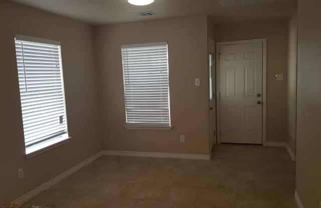 205 Yucca House Dr Gallery 4