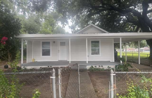 2604 West Blount Street photos photos