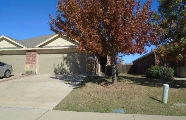 1324 Piedmont Drive - 1324 Piedmont Drive, Mansfield, TX 76063