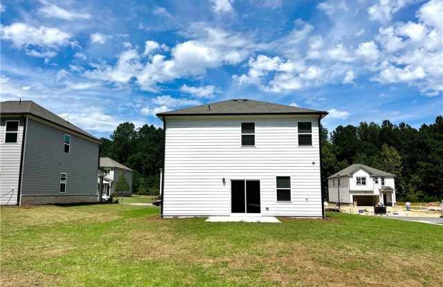871 Evergreen Road Gallery 4