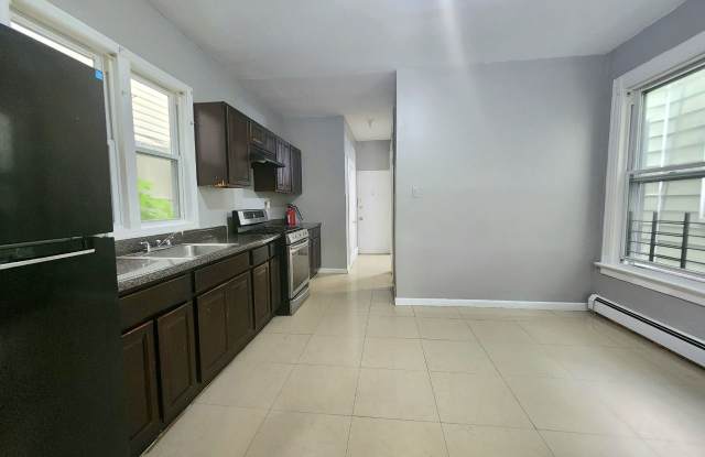 266 1/2 Garside St photos photos