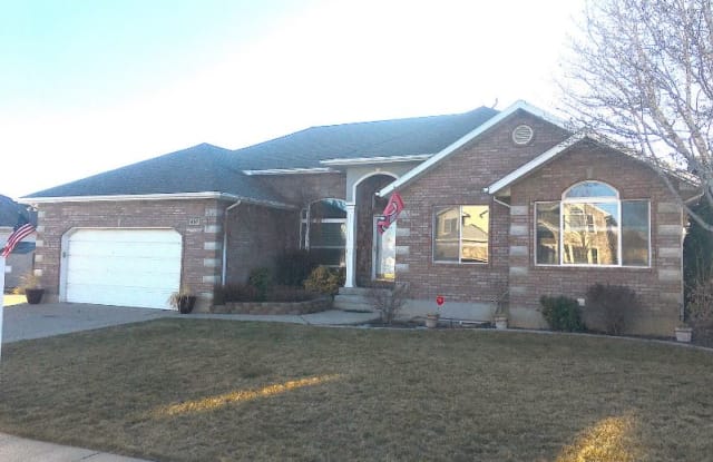 667 N 2200 W - 667 North 2200 West, West Point, UT 84015