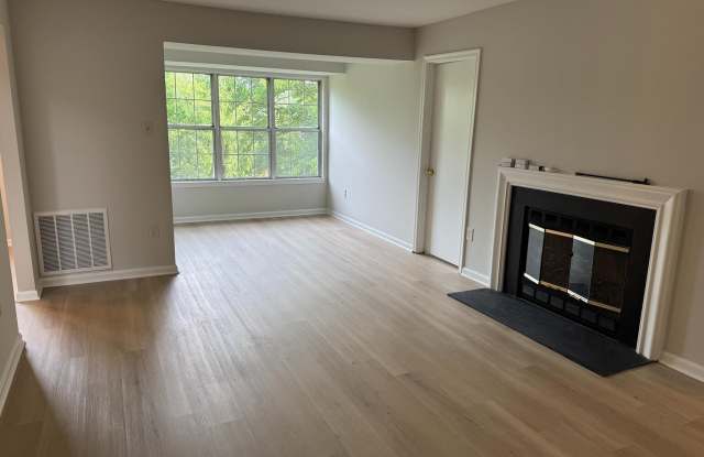 14904 MCKISSON Court Gallery 2