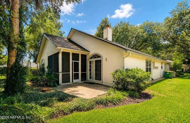 1672 BLUE HERON Lane Gallery 3