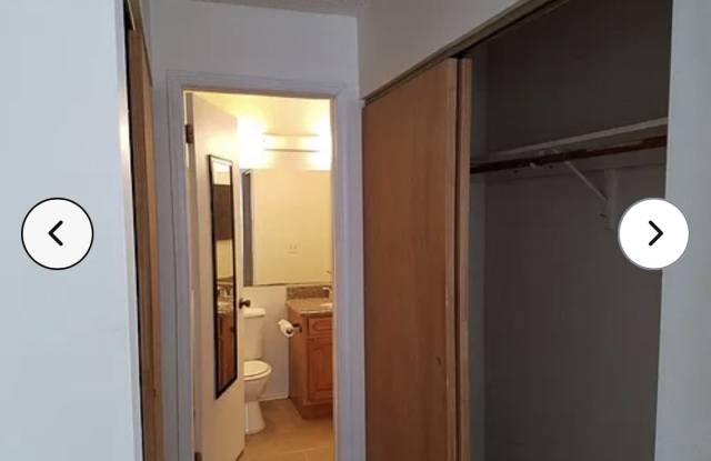 74 Colonial Ct Gallery 4