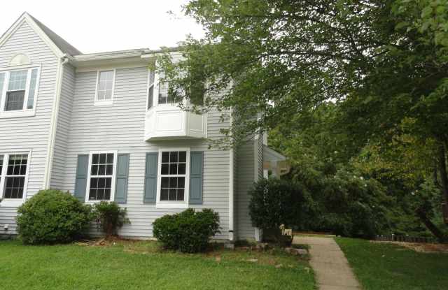 3875 MARQUIS PLACE - 3875 Marquis Place, Lake Ridge, VA 22192