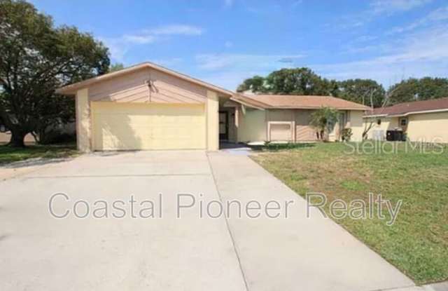 932 Royalton Rd photos photos