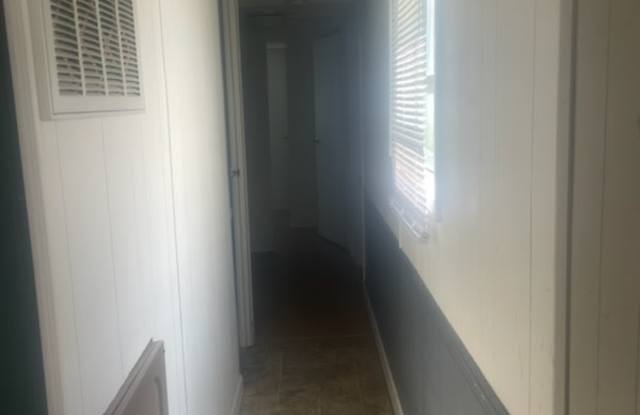 104 Amanda Dr Gallery 2