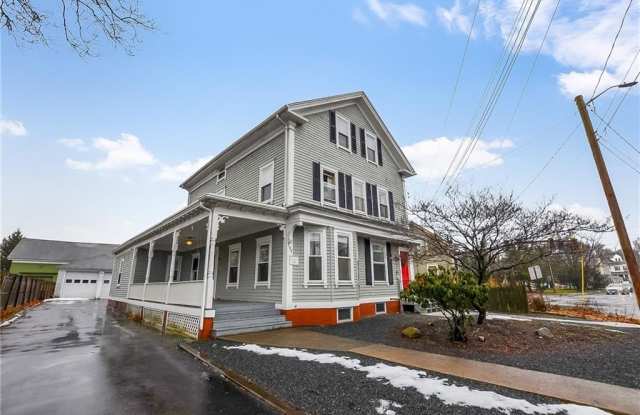 292 Pleasant Street photos photos