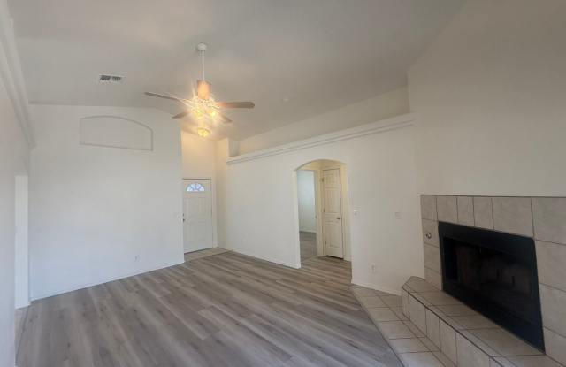3 Bedroom 2 Bathroom Home Gallery 4