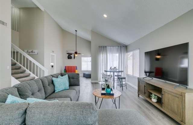 6585 Minton Court Gallery 1