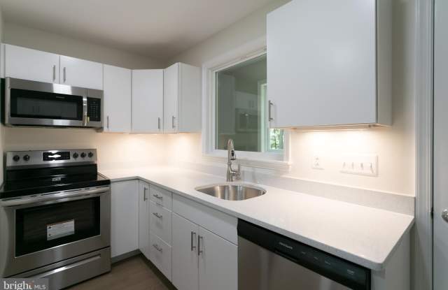 3340 HOLLAND CLIFFS ROAD Gallery 4