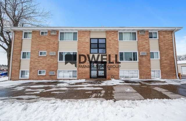 Hanson Court 5332-5 - 5332 Hanson Court North, Crystal, MN 55429