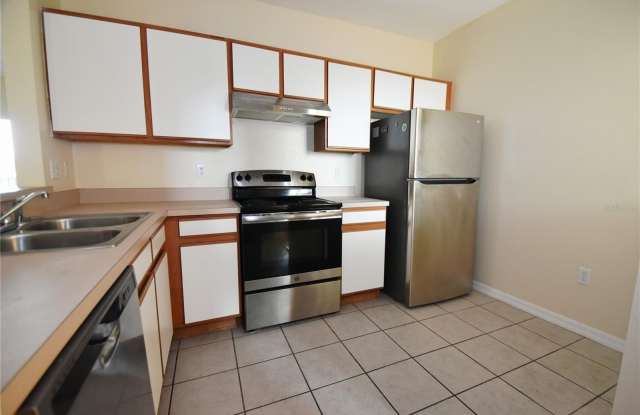 9612 SEADALE Court Gallery 4