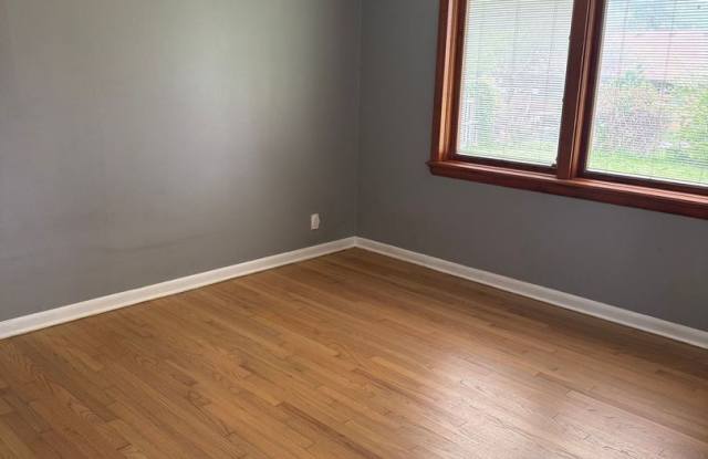 3 Bedroom 2 Bath Gallery 3