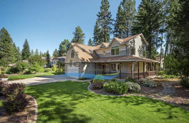 Beautiful Craftsman Home with Amazing Backyard! photos photos