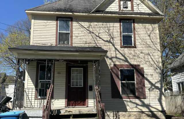 1328 James Street - 1328 James Street, Kalamazoo, MI 49001