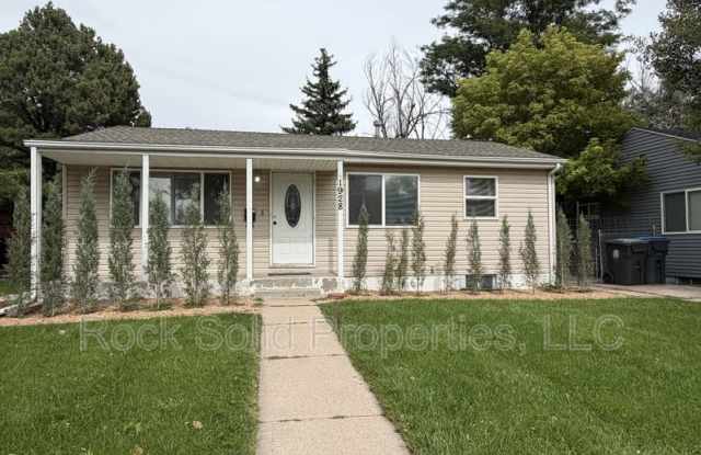 1928 Newton Drive Gallery 2