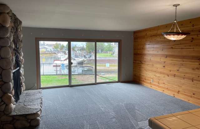 Unfurnished Tahoe Keys condo -  with boat dock -12 month lease Gallery 3
