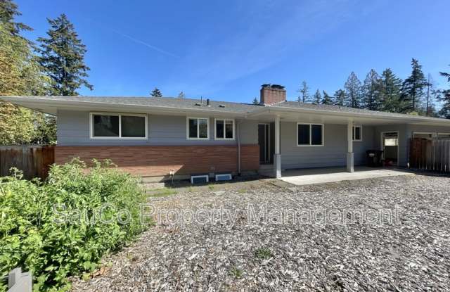 5751 Northeast Lisbon Way photos photos