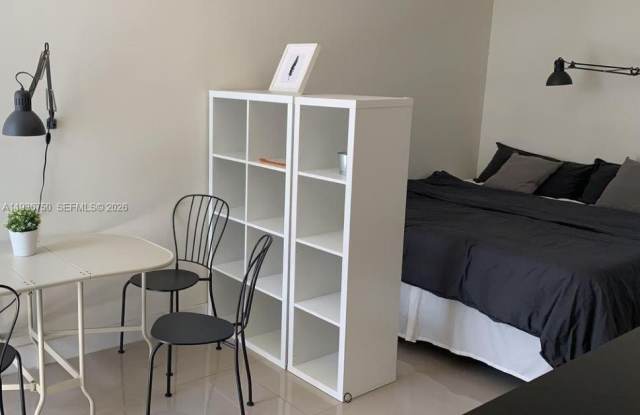 6410 NW 105th Pl photos photos