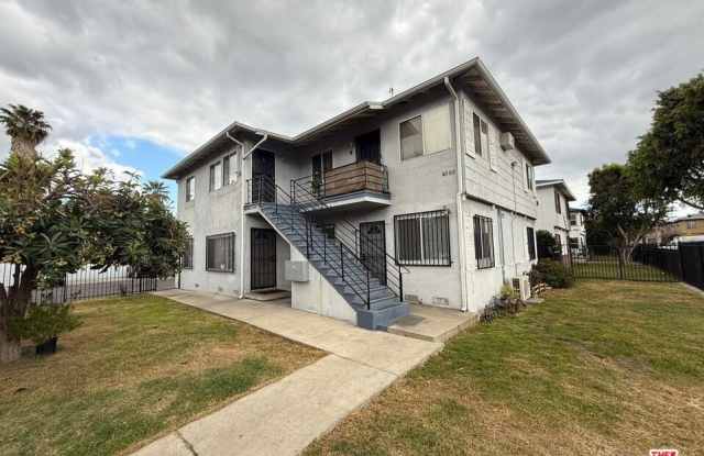 7932 Brimfield Ave photos photos