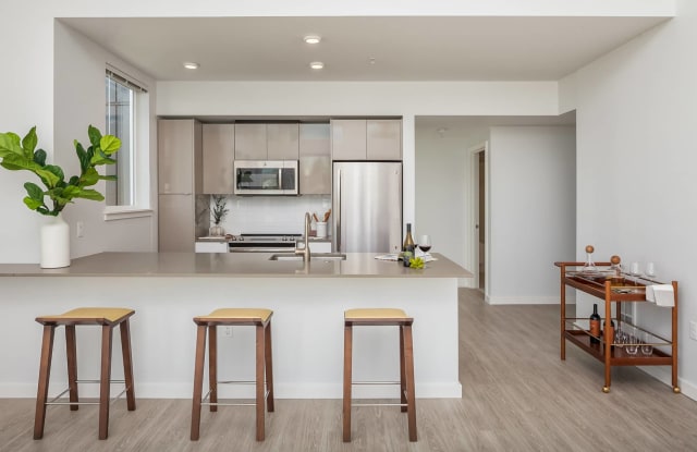 CityLine photos photos
