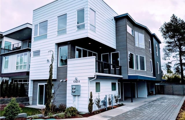 10123 NE 63rd St. Unit  Unit A - 10123 Northeast 63rd Street, Kirkland, WA 98033