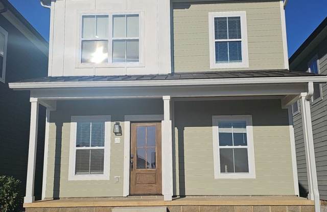 4-Bedroom HOA Townhome with Pool Access Near Downtown Cookeville photos photos